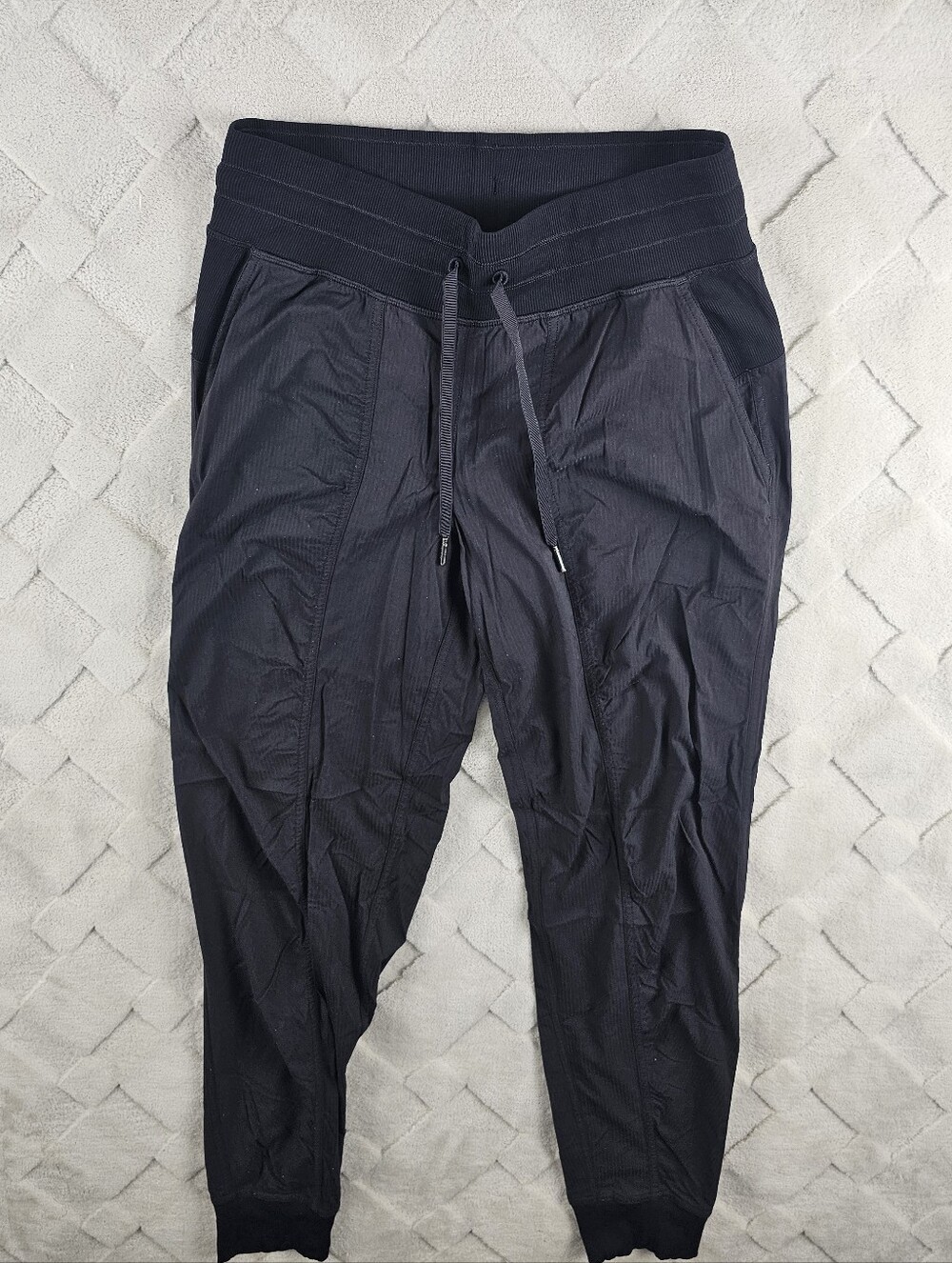 Lululemon Dance Studio Pant Womens 6 Black Gym Yoga Casual Wear